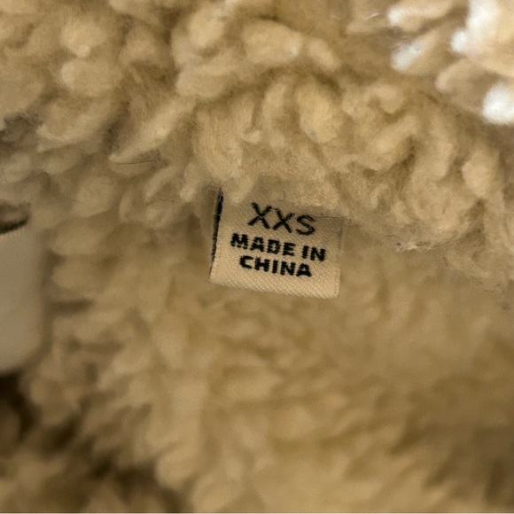 ARITIZIA WILFRED FREE WASHED DENIM SHERPA LINED OVER-SIZED JEAN JACKET SZ XXS - Picture 5 of 12